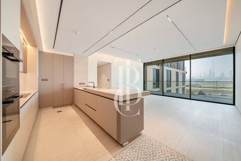 Ready to Move | Spacious Layout | Luxury Residence Ready to Move | Spacious Layout | Luxury Residence