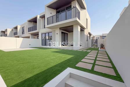 4 Bedroom Townhouse for Rent in Jebel Ali Village, Dubai - Landscaped | Single Row | Vastu