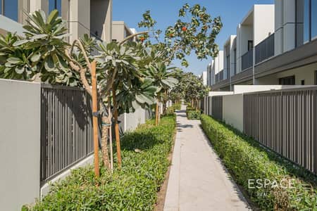3 Schlafzimmer Villa zum Verkauf in Tilal Al Ghaf, Dubai - Villa in Tilal Al Ghaf,Aura Gardens, 3 schlafzimmer, 3999000 AED - 15715224 3 Schlafzimmer Villa zum Verkauf in Tilal Al Ghaf, Dubai - Villa in Tilal Al Ghaf,Aura Gardens, 3 schlafzimmer, 3999000 AED - 15715224