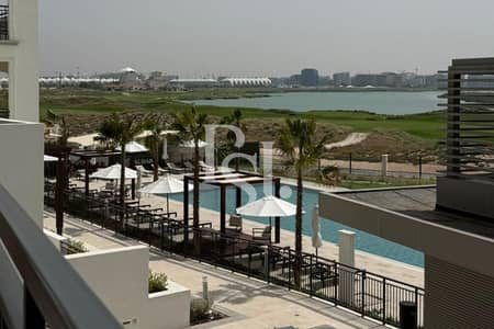 2 Slaapkamers Appartement te Huur in Yas Island, Abu Dhabi - Appartement in Yas Island,Yas Golf Collection,Views G, 2 slaapkamers, 160000 AED - 16744736 2 Slaapkamers Appartement te Huur in Yas Island, Abu Dhabi - Appartement in Yas Island,Yas Golf Collection,Views G, 2 slaapkamers, 160000 AED - 16744736