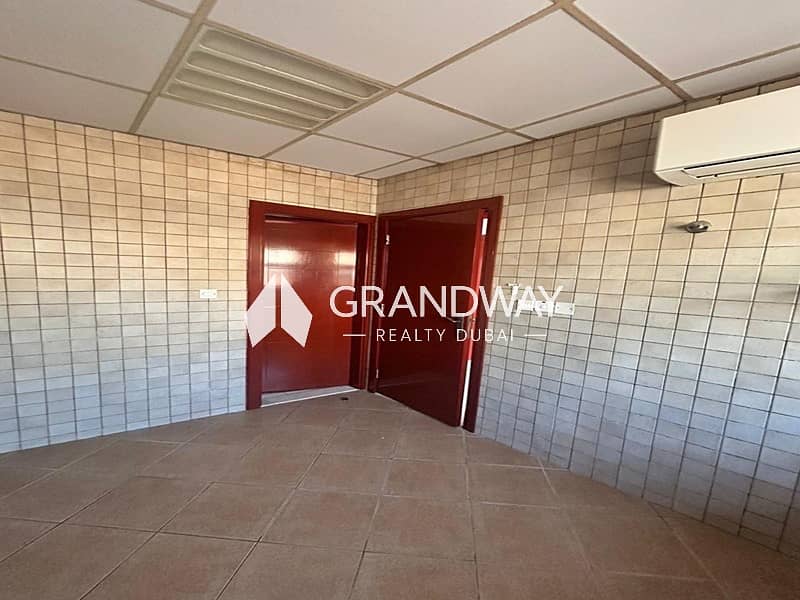 8 G+1 Villa | Best Deal | Maid's Room — photo 8