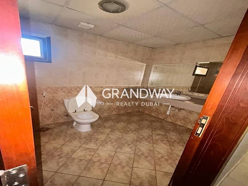 16 G+1 Villa | Best Deal | Maid's Room — photo 16