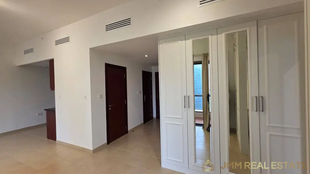 High Floor | Marina & Lake View | Ready To Move
