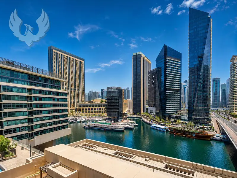 Fully upgraded | Marina View | Available September