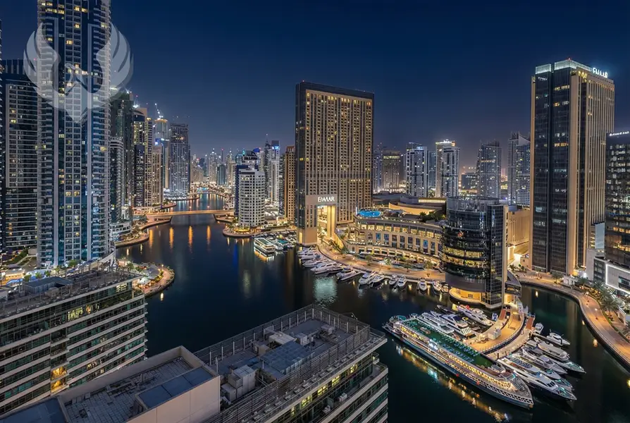 Fully upgraded | Marina View | Available September