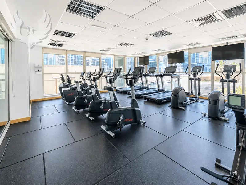 Fully upgraded | Marina View | Available September