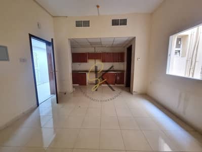 Studio de à à louer à Muwaileh Commercial, Sharjah - 998f348a-ca8c-4a58-a33d-61e56bd29739. jpg Studio de à à louer à Muwaileh Commercial, Sharjah - 998f348a-ca8c-4a58-a33d-61e56bd29739. jpg