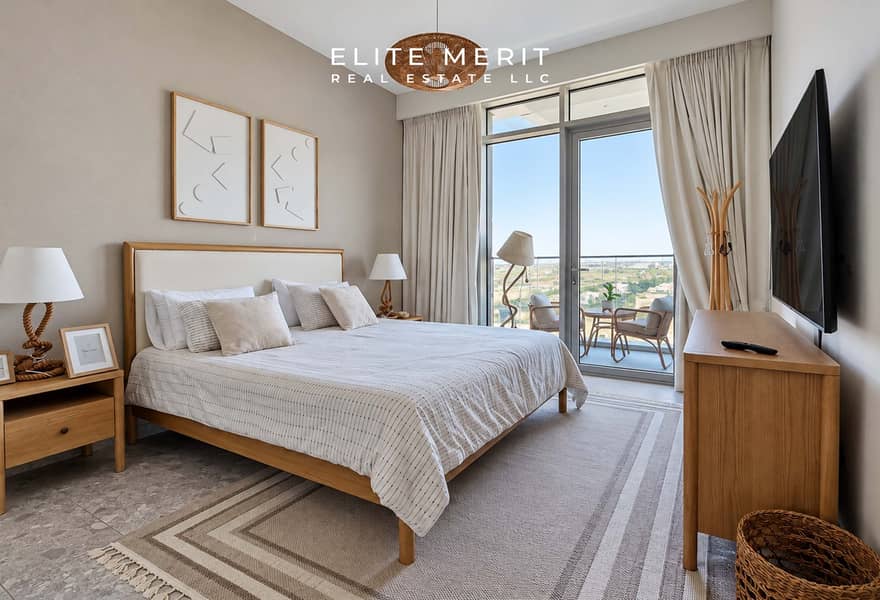 7 Cozy Minimalist Bedroom with Balcony View. jpg