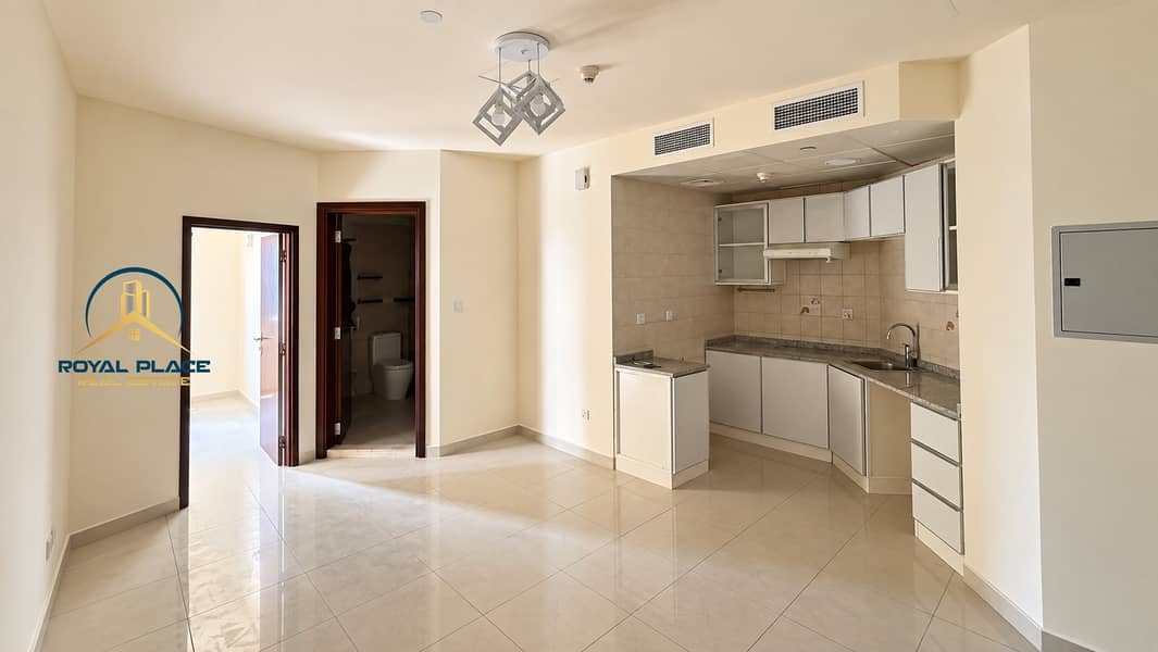 5 Sunlit Minimalist Open-Plan Apartment. png