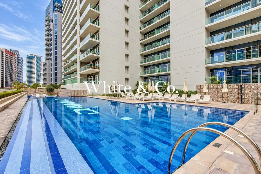 High Floor | Burj Khalifa View | Furnished