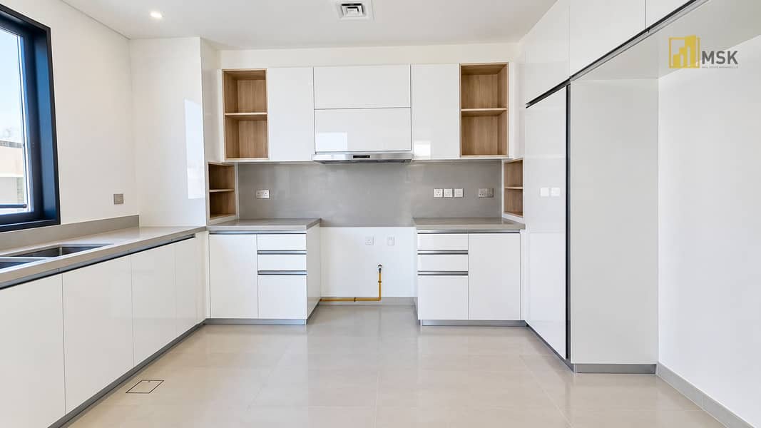 6 Bright Minimalist White Kitchen Interior. png