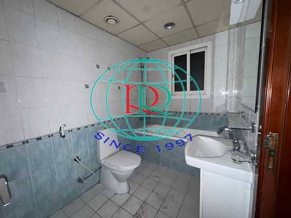 11 rHhXuGSbJ6epdy77LGGih8ZnZE7xfjeOsHi82gEV_12_11zon. png
