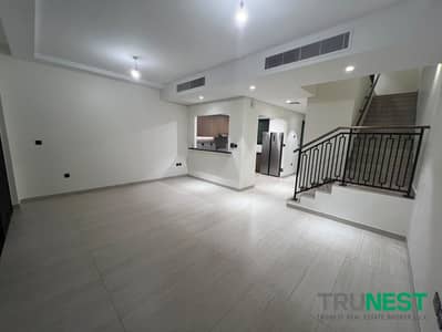4 Camere Townhouse in affitto a DAMAC Lagoons, Dubai - IMG_8703. JPG. jpeg