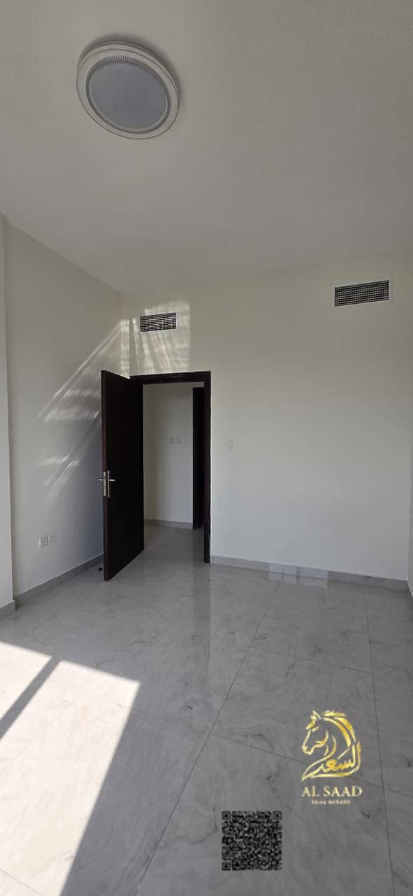 6 WhatsApp Image 2026-10-05 at 16.41. 24. jpeg