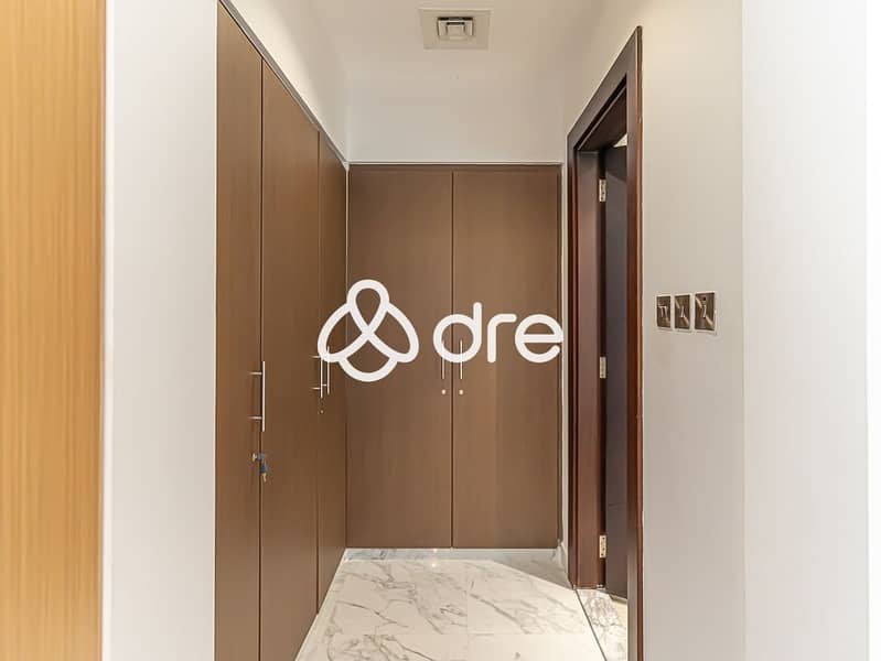 48 DRE08281. JPG