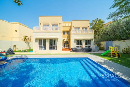 4 Camere Villa in affitto a The Meadows, Dubai - Villa a The Meadows，The Meadows 5, 4 camere da letto, 450000 AED - 9887872