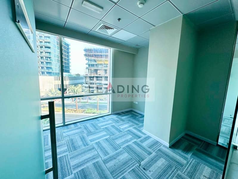 2 BAY SQUARE 8. jpg