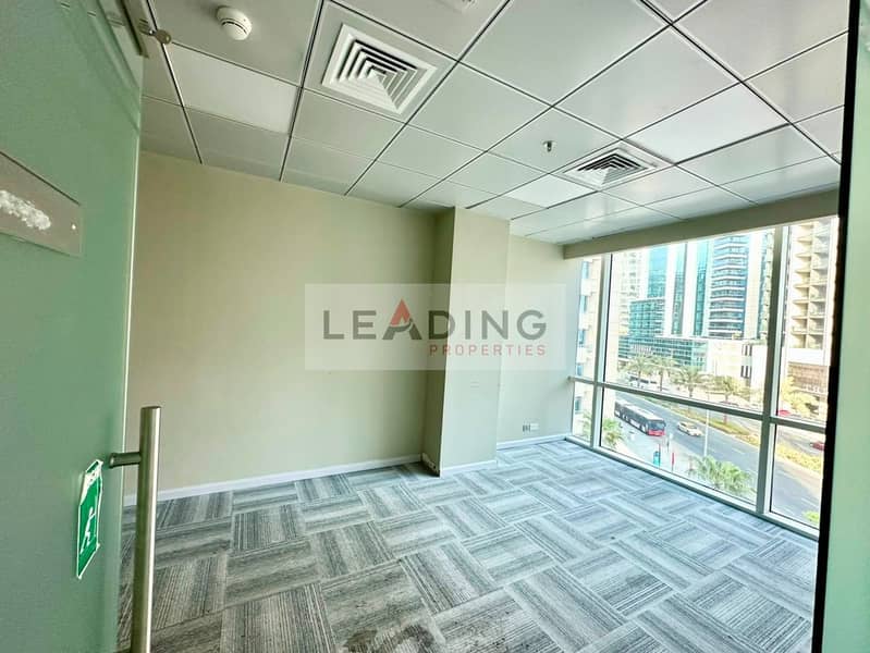 15 BAY SQUARE 13. jpg