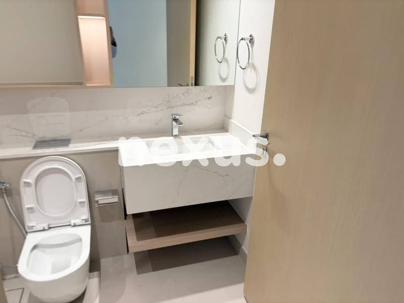 8 image_7