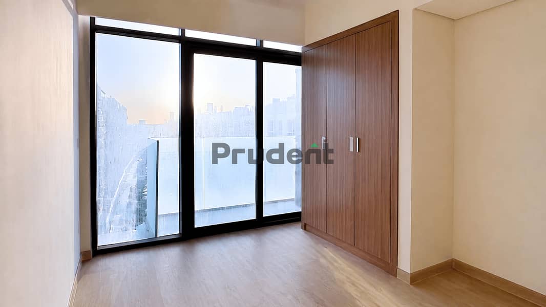 Prime Location | Near Burj Khalifa | Ready to Move In Prime Location | Near Burj Khalifa | Ready to Move In