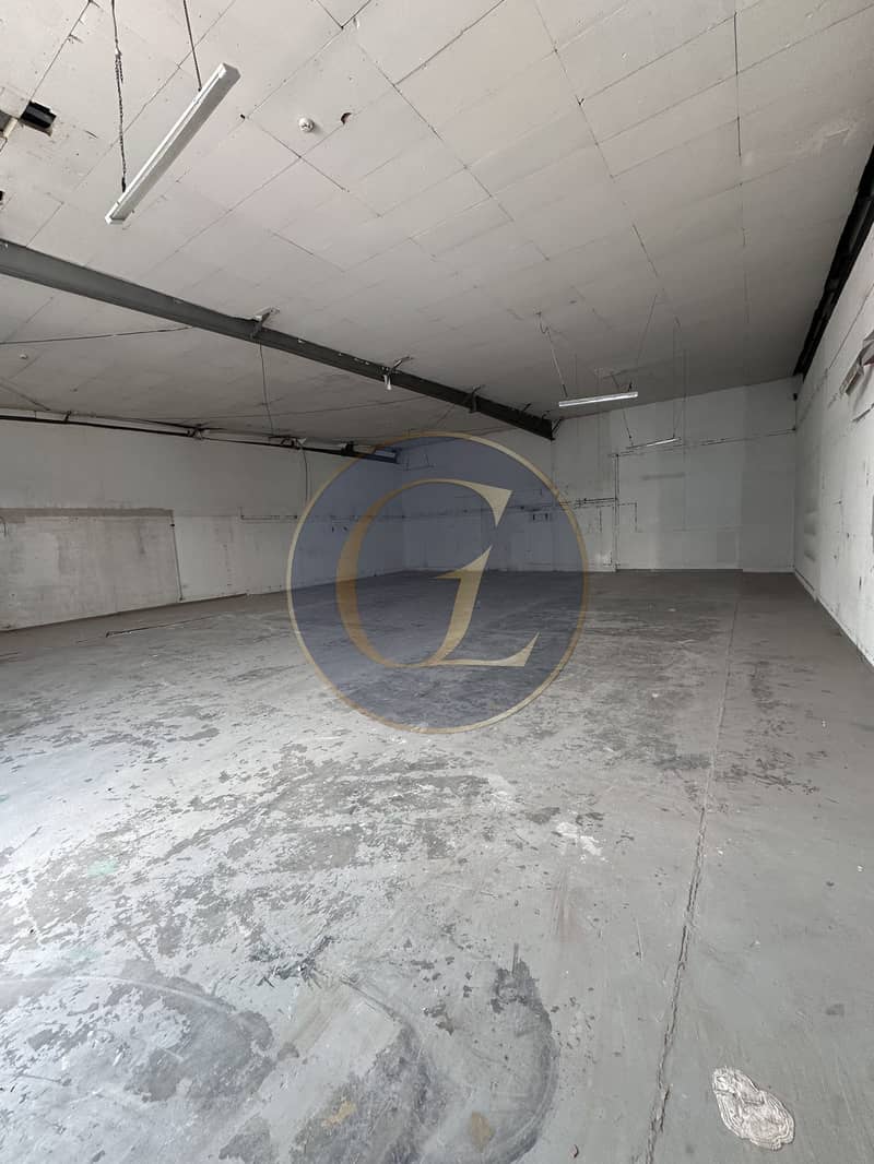 Warehouse for Rent in Al Quoz | 2,850 sqft Warehouse for Rent in Al Quoz | 2,850 sqft