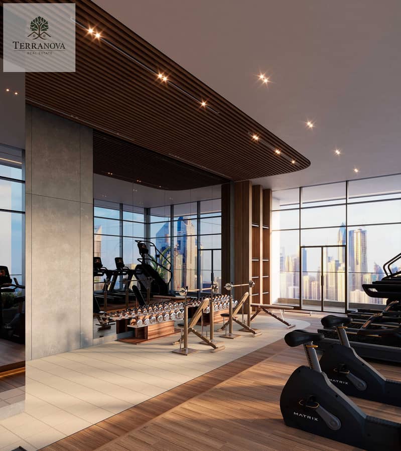 13 Izel_Gym_Test_01. jpg