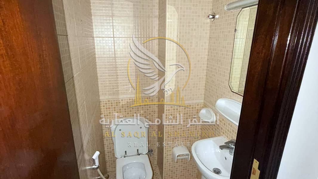 12 apartment-for-rent-1-bedroom-alqlyaa-alsharqa-bathroom-08. jpg