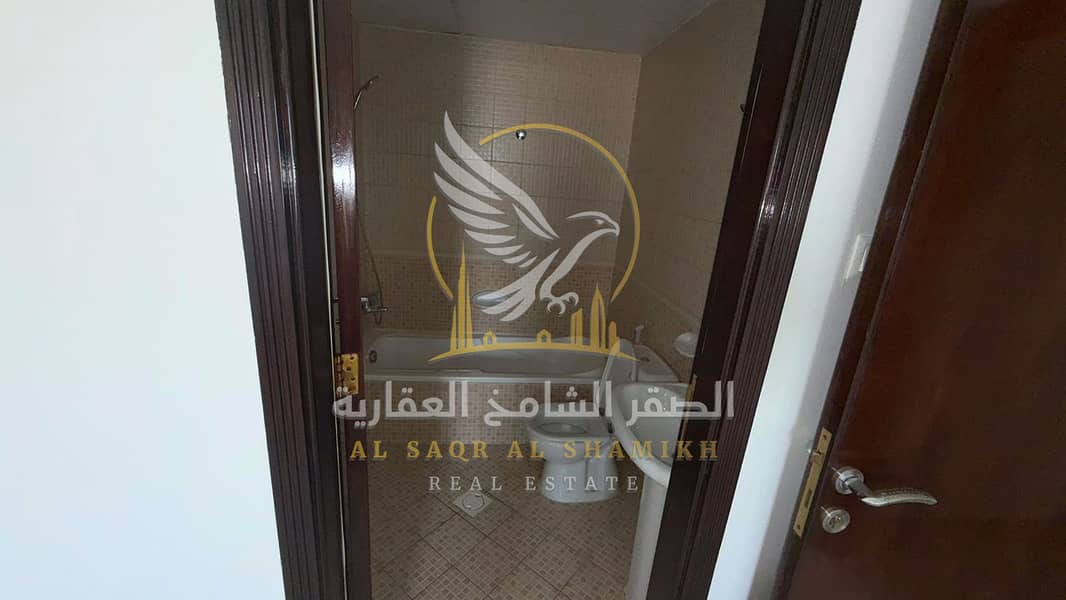 14 apartment-for-rent-1-bedroom-alqlyaa-alsharqa-bathroom-03. jpg