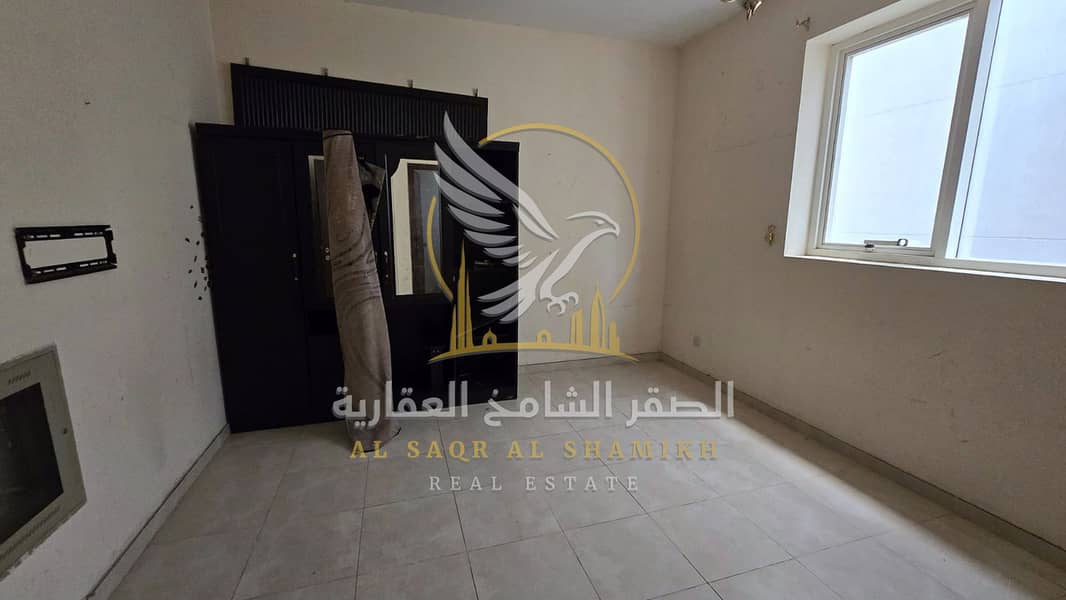 3 shqa-for-rent-1-bedroom-alqlyaa-alsharqa-bedroom-02. jpg