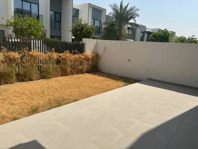 3 habitaciones Townhouse para en Venta en The Valley by Emaar, Dubai - WhatsApp Image 2026-10-05 at 9.12. 43 AM (1). jpeg 3 habitaciones Townhouse para en Venta en The Valley by Emaar, Dubai - WhatsApp Image 2026-10-05 at 9.12. 43 AM (1). jpeg