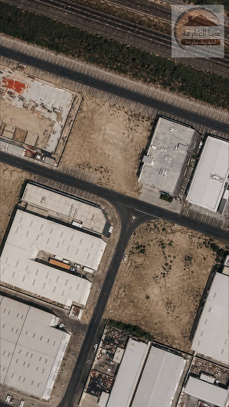 3 C9F19520-0E72-4705-8B65-B7B1C1A8A8AB. png