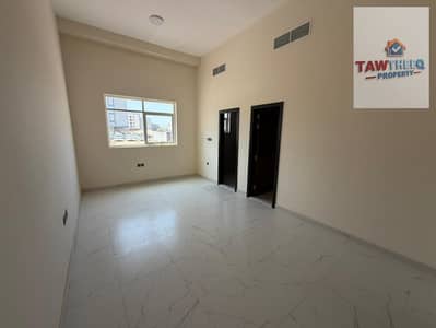 Studio for Rent in Al Jurf, Ajman - WhatsApp Image 2026-10-05 at 4.15. 28 PM. jpeg Studio for Rent in Al Jurf, Ajman - WhatsApp Image 2026-10-05 at 4.15. 28 PM. jpeg
