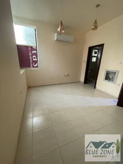 Studio for Rent in Al Nabba, Sharjah - e463b479-42f6-4c69-8bc3-c7b5ff460a2e. jpg Studio for Rent in Al Nabba, Sharjah - e463b479-42f6-4c69-8bc3-c7b5ff460a2e. jpg