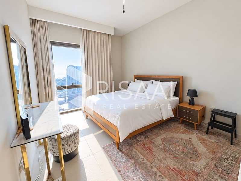 5 06-bedroom-with-bedding. jpg