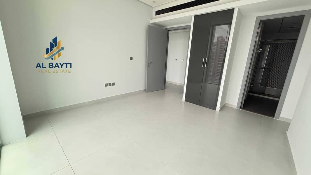 11 IMG_9928. jpg