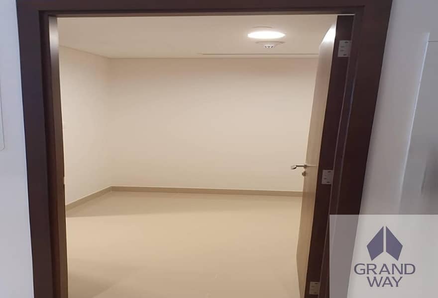 4 Luxury 3BR+ Maid | Boulevard Point | Burj View — photo 4