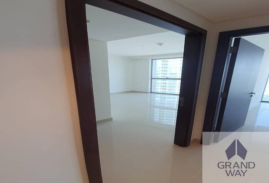 5 Luxury 3BR+ Maid | Boulevard Point | Burj View — photo 5