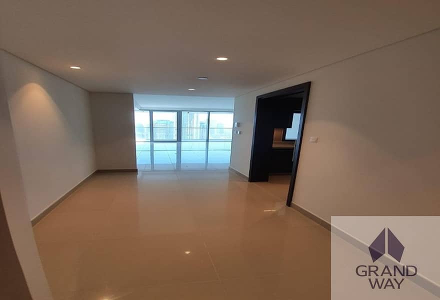 10 Luxury 3BR+ Maid | Boulevard Point | Burj View — photo 10