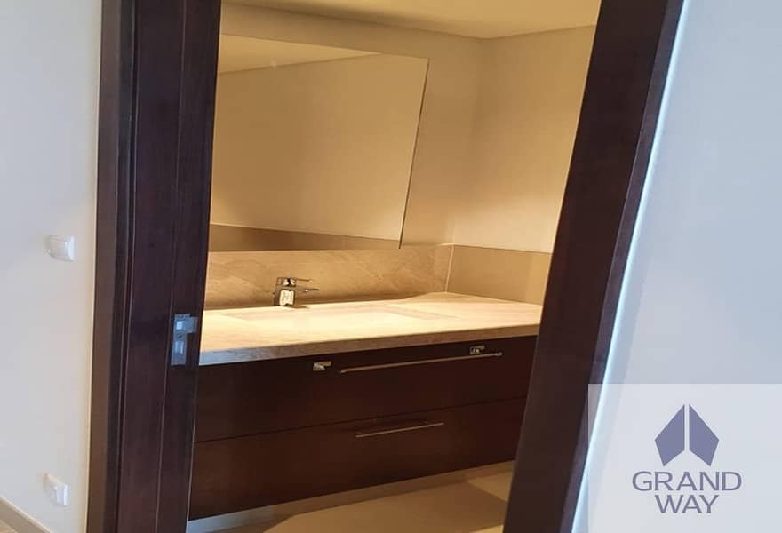 19 Luxury 3BR+ Maid | Boulevard Point | Burj View — photo 19