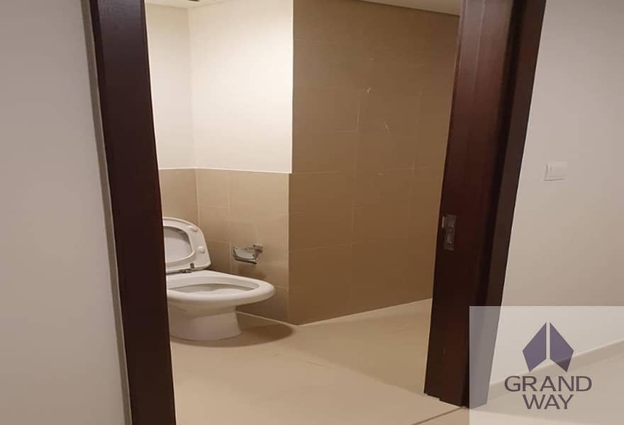 23 Luxury 3BR+ Maid | Boulevard Point | Burj View — photo 23