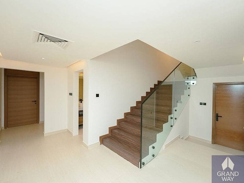 2 Upgraded villa | Stand alone villa | Near Beach — photo 2