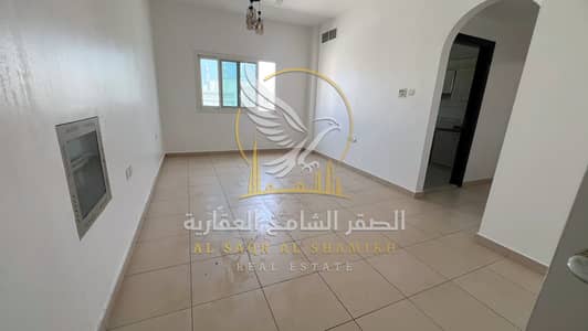 库拉亚赫， 夏尔迦 1 卧室单位待租 - غرفة-وصالة-للا-يجار-1-غرف-القليعة-الشارقة-صورة-العقار-yt-001-01. jpg