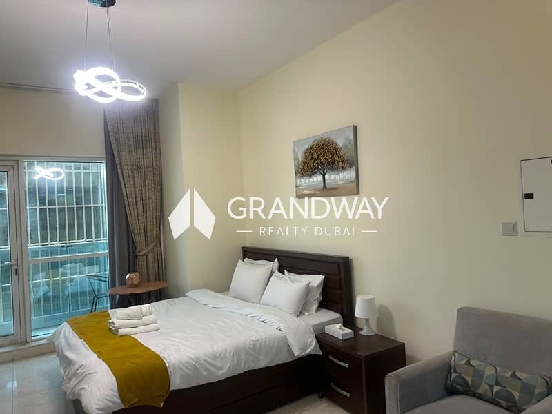 2 Modern Studio | Great Amenities | Elegant Living — photo 2