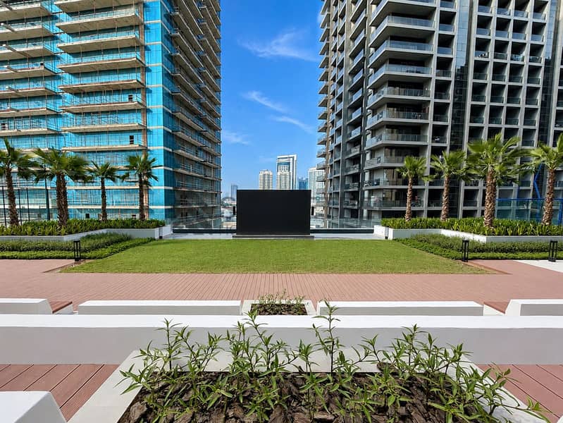 36 Vista by Prestige 12. jpg