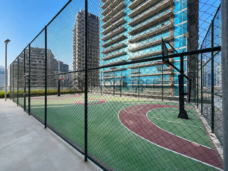 40 Vista by Prestige 16. jpg