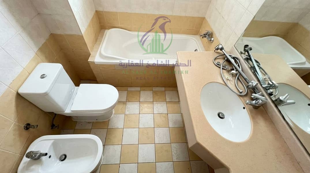 21 Real_estate_photo_enhancement_in…_20261006094935. jpg. jpeg