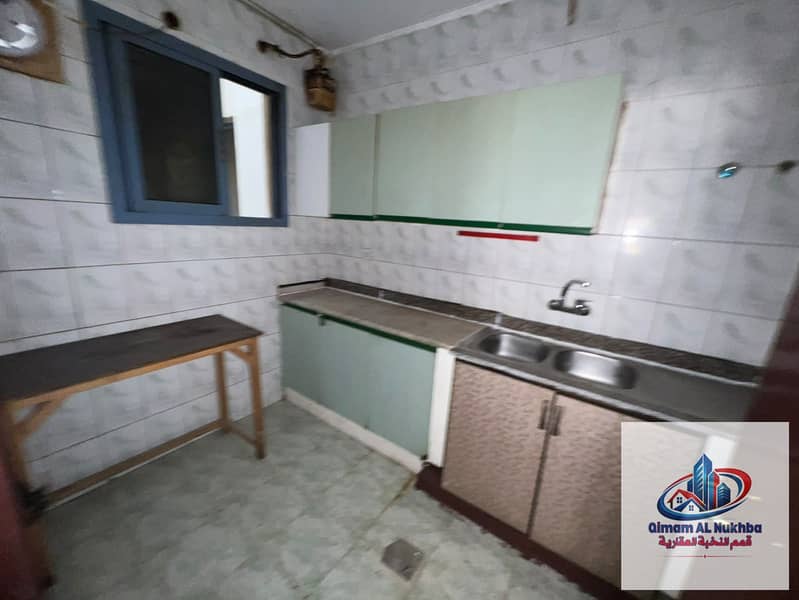 8 004d5621-c9e0-4b5d-bd50-e31c82fbcbe3. jpg