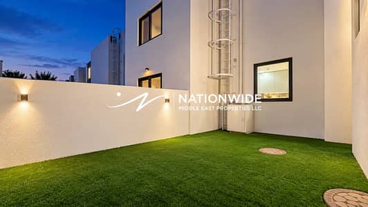 2 Camere Townhouse in vendita a Al Ghadeer, Abu Dhabi - Villetta a schiera a Al Ghadeer，Al Ghadeer Phase 2, 2 camere da letto, 2000000 AED - 16752472