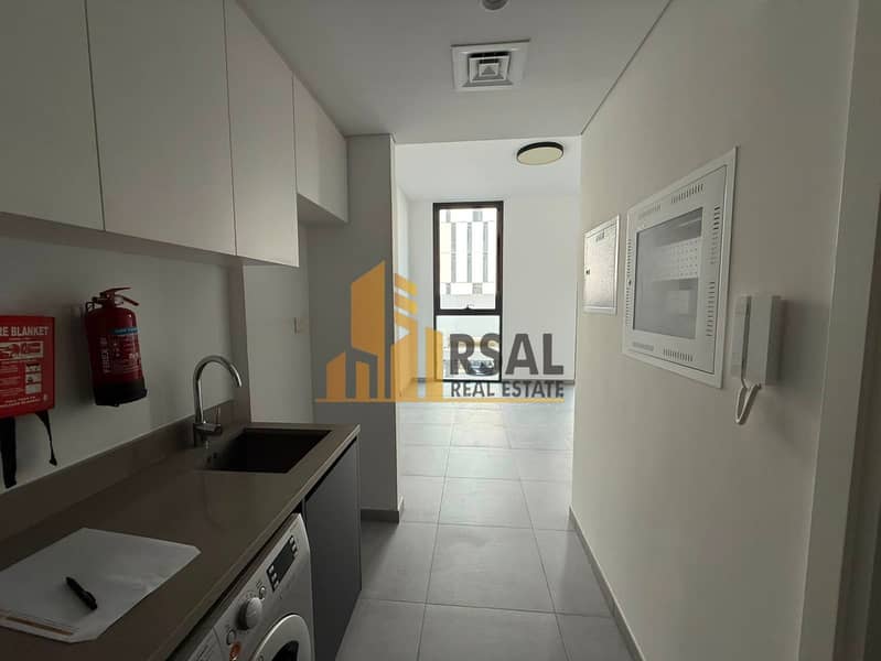 8 149073. jpg