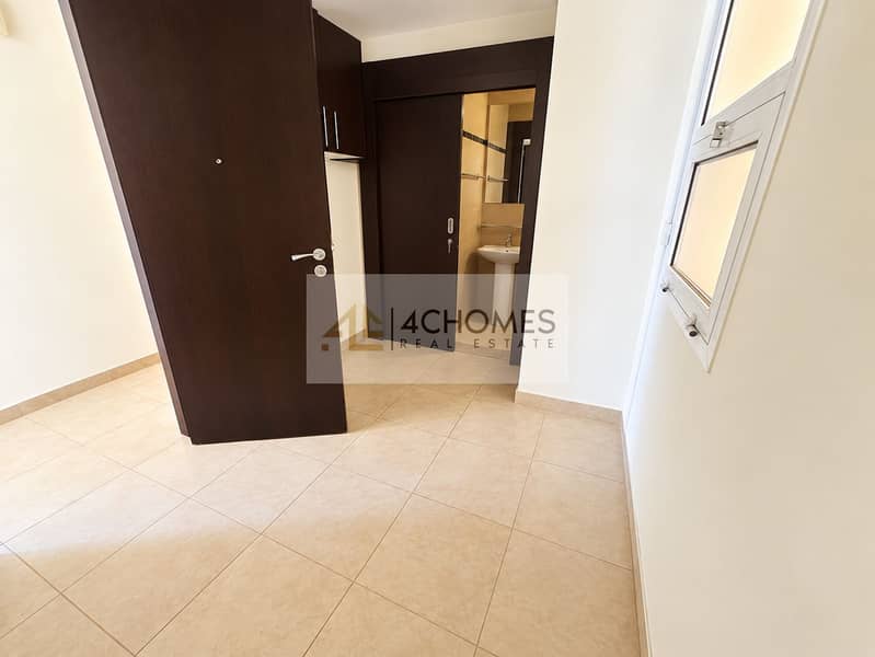 9 Image 9